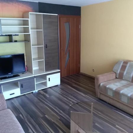 Brivibas 25 Apartamenti Ventspils Buitenkant foto
