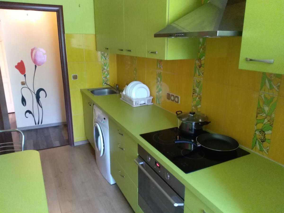 Brivibas 25 Apartamenti Ventspils Buitenkant foto