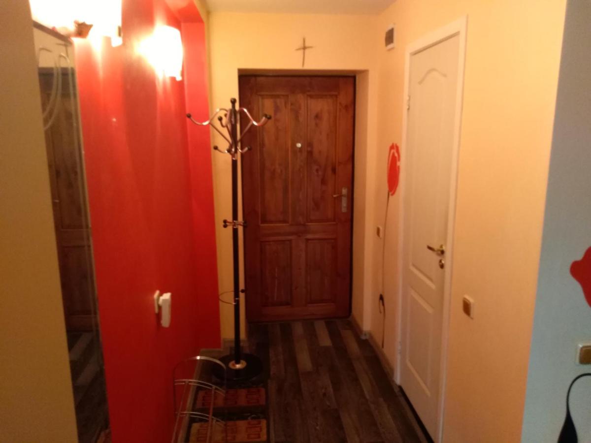 Brivibas 25 Apartamenti Ventspils Buitenkant foto